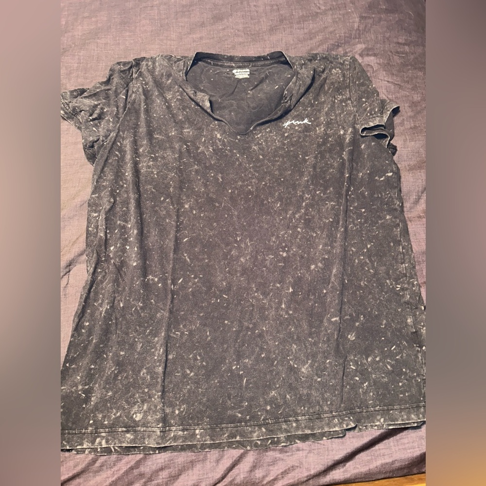 Pink t-shirt, v neck